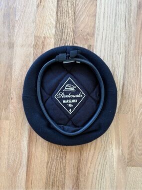Sterkowski Black Wool Beret - Classic Warszawa Style